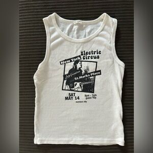 BRANDY MELVILLE GRAPHIC TANK